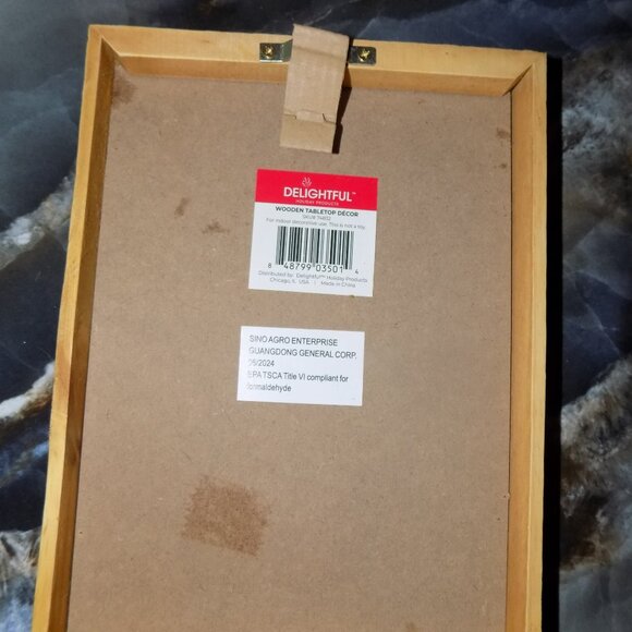 “Hearts Come Home For Christmas” Wood Framed Wall Art Picture 10” X 7 1/4” NEW - Picture 3 of 3